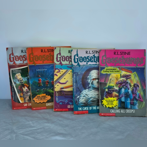 Lot of 5 R.L Stine Goosebumps Books #4 #5 #21 #45 #50 Vintage - Picture 1 of 5